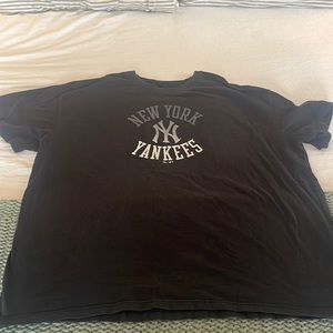 Yankees 5x black t shirt